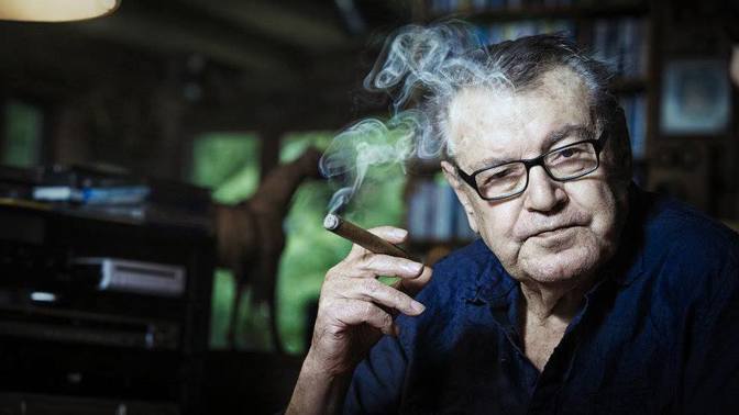 Miloš Forman byl naším nejúspěšnějším a nejslavnějším režisérem. Dosáhl světového věhlasu.