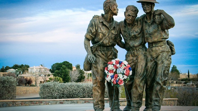 Svět si oddychl. Německou kapitulací skončily hrozné boje