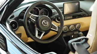 Mikrospánek je jednou z nejčastějších příčin dopravních nehod. Hned po něm je ledová či mokrá vozovka a alkohol