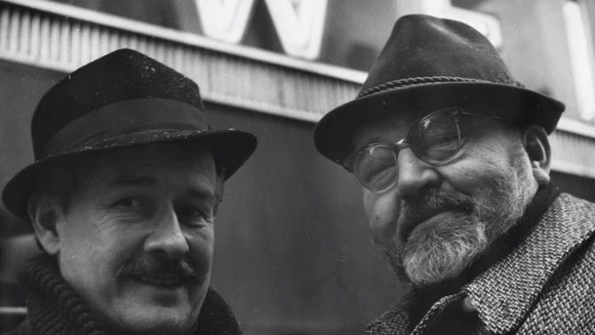 Voskovec a Werich byli nerozluční přátelé, které nerozdělila ani emigrace. Stále si psali