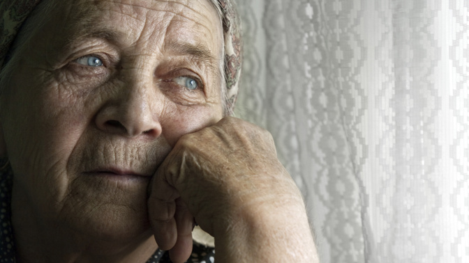 Příliš práce a malá odvaha žít podle sebe, nikoliv dle očekávání okolí. To jsou nejčastější lítosti na smrtelné posteli.