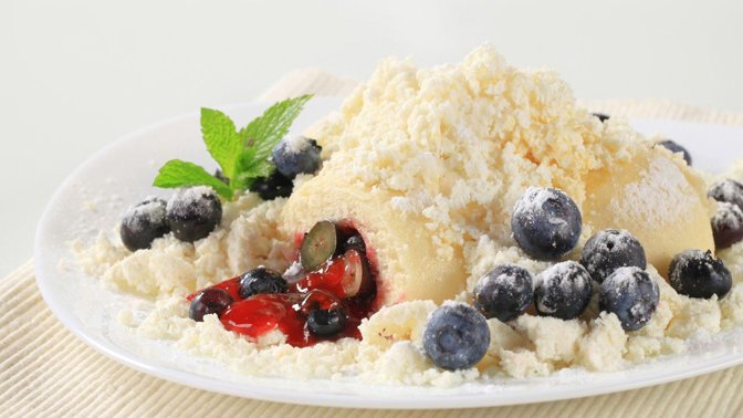 Víte, co neodmyslitelně patří k létu? Přece borůvkové knedlíky!