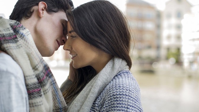 Při tanci zavíráme oči ze stejného důvodu.