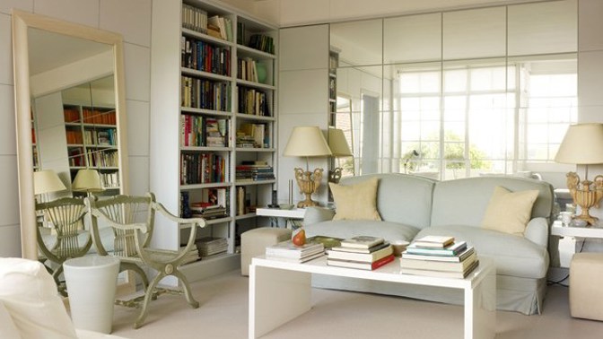 Kapacita mezi designérkami Anna Boyd vytvořila z dvoupokojového bytu místo, které vybízí k pohybu.