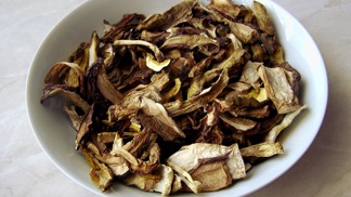 I sušené houby se musí tepelně upravovat