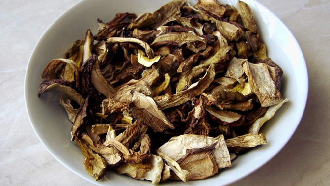 I sušené houby se musí tepelně upravovat