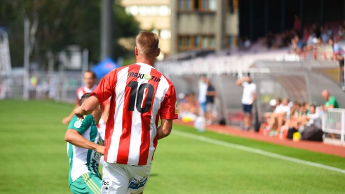 Fotbalová Viktorka zahájila sezonu partnerstvím se sázkovou kanceláří Maxi-Tip, má ambice dostat se zpět do nejvyšší ligy.