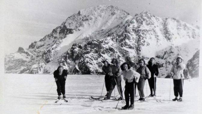 Společně strávený čas s kolegy na horách byl častý