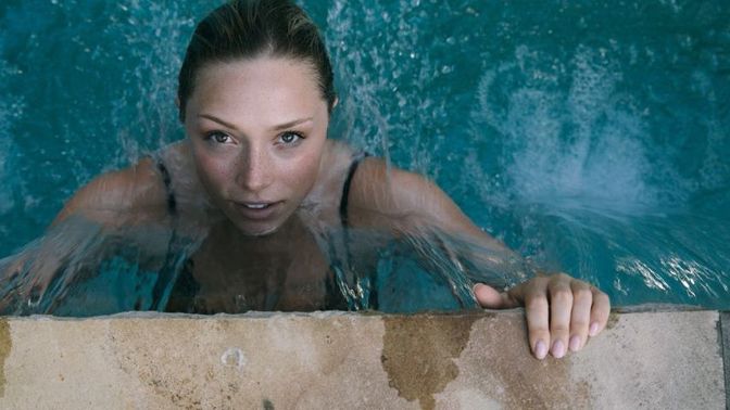 V lázních najdete i obyčejné bazény na plavání. Ke vstupu ale potřebujete koupací čepici.