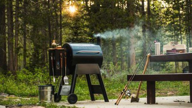Užijte si babí léto s přáteli venku