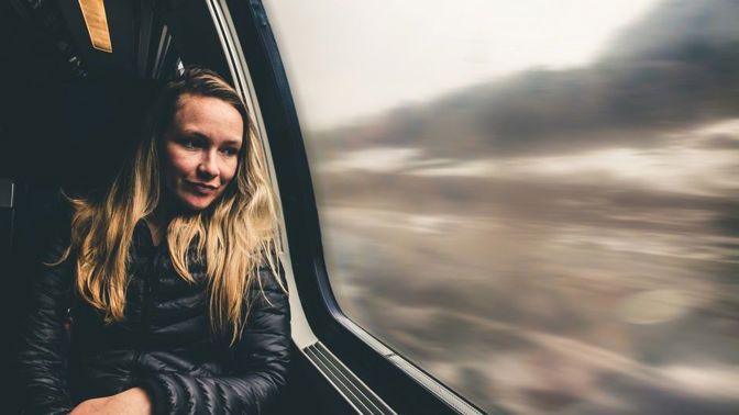 Pozorování ubíhající krajiny je kolikrát lepší než televize.