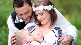 Kojení sbližuje maminku a dítě