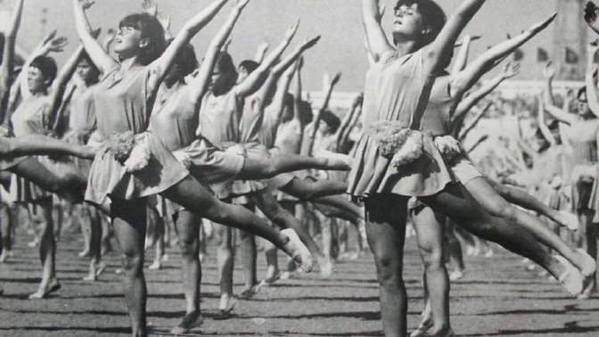 Kreace byly někdy vskutku neskutečné.