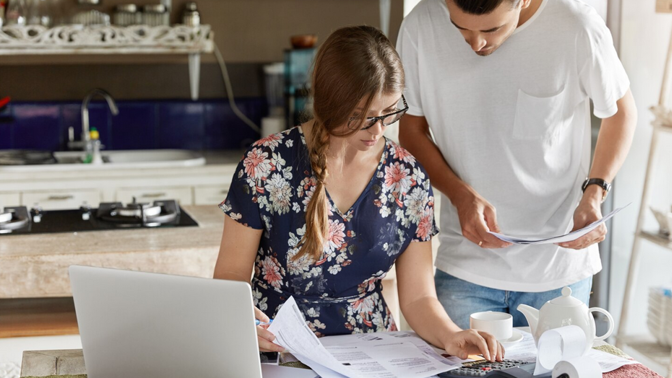 Jak spravovat peníze ve vztahu?