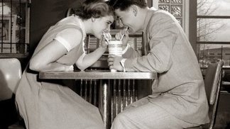 Naši rodiče si zašli rádi na pohár do cukrárny.