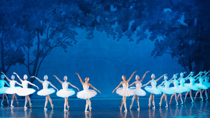 Labutí jezero je velmi těžkým kouskem, který lidé milují.