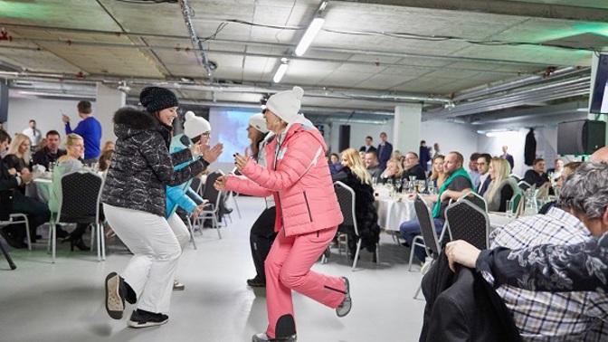 Na otvíračce byla legrace