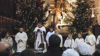 Tradice půlnočních není jen pro křesťany