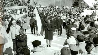 Hry měly být symbolem míru a přátelství mezi národy po celém světě.