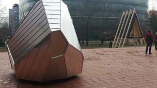 Původní útulnu u Bílého Labe nahradí nová útulna KØMEN.