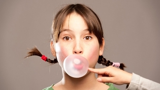 Žvýkačka odolá všem trávicím mechanismům.