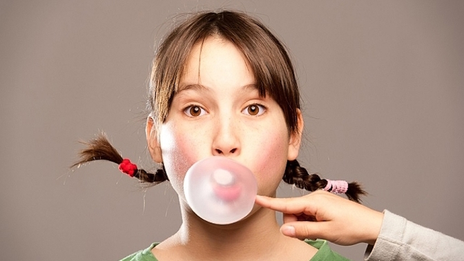 Žvýkačka odolá všem trávicím mechanismům.