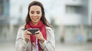 Hezké ženy jsou na seznamkách out. Vedou ty ambiciózní.