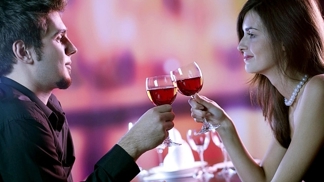 Vytáhnout partnera do baru by mělo být zase o něco jednodušší.