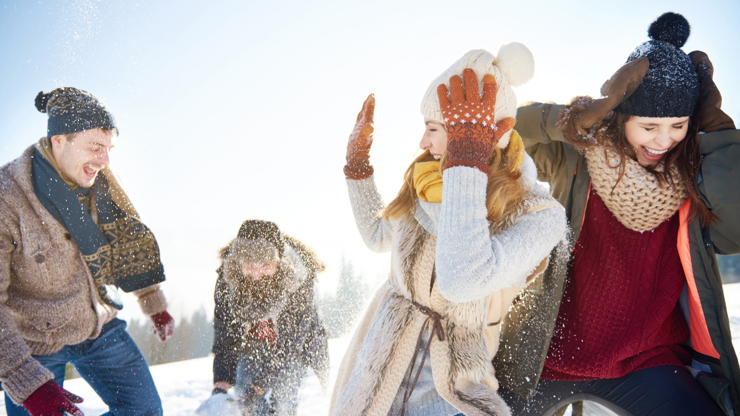 Denní horoskop na sobotu 7. 2. 2026: Váhy by se neměly zaplétat do sporů a Střelci by se měli pustit do radovánek