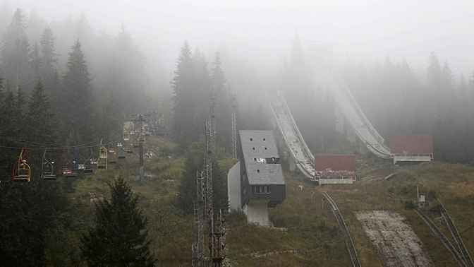 Na chátrající sportoviště je smutný pohled.