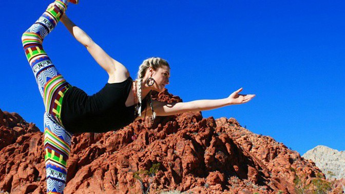 Speciální cvičení: Zkroťte své hormony pomocí jógy