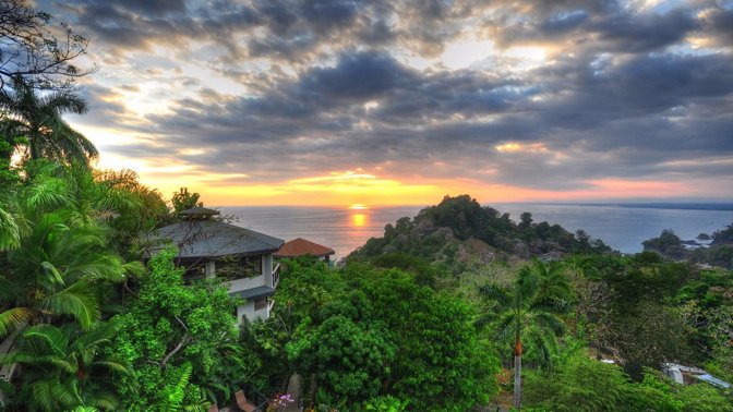 Kostarika 80 % energie vyrábí ve vodních elektrárnách.