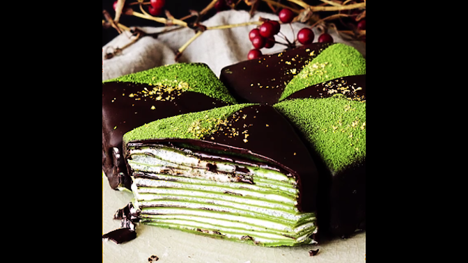 Věděli jste, že obyčejné palačinky mohou skvěle nahradit korpus?