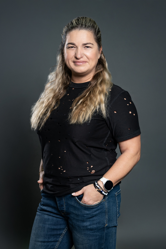 Iva je sociální pracovnice.