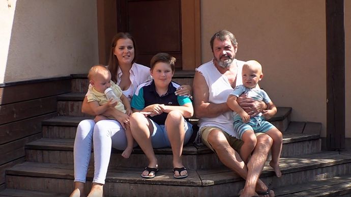 Výměnu manželek absolvovali také Ornella s Pepou Koktovi, kteří mají tři děti. 