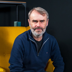 eXtra host Robert Šlachta.