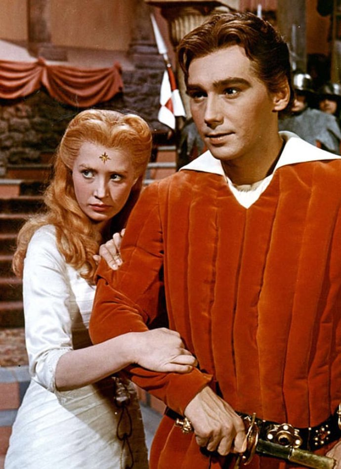 Marie Kyselková s Josefem Zímou v pohádce Princezna se zlatou hvězdou v roce 1959.