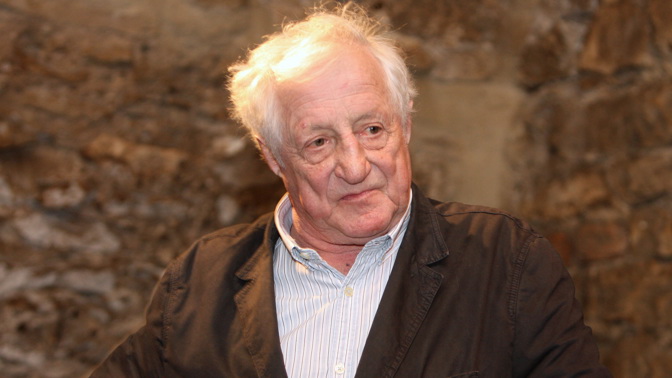 Zpěvák Pavel Bobek chodil s krásnou Inou z Nemocnice na kraji města. Rozešla se s ním kvůli striptýzu