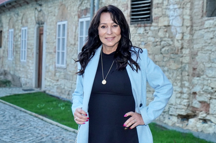 Málokdo by Heidi Janků tipoval na šedesátnici. 