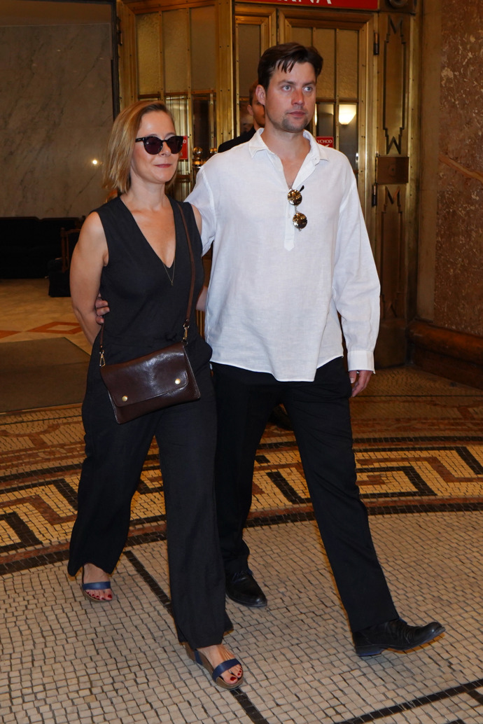 Miloslav Tichý je o deset let mladší než Petra. 