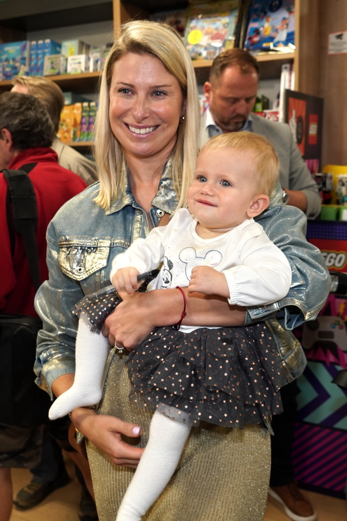 Před rokem a půl se bývalá tenistka stala podruhé maminkou, když se jí narodila dcera Bea.