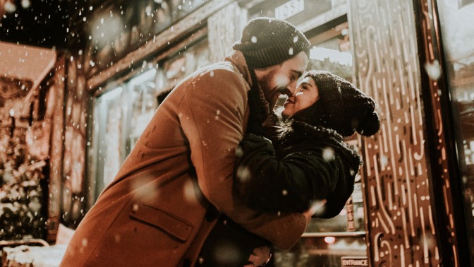 Horoskop lásky na únor 2026: Co čeká jednotlivá znamení zvěrokruhu?