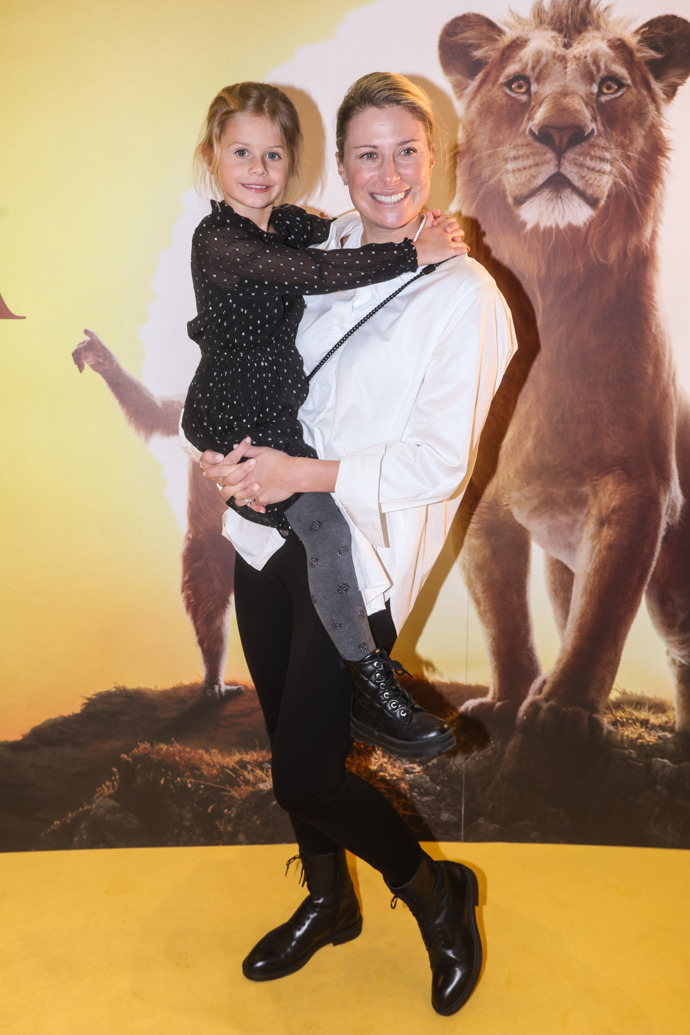 Přesto Isabellka dvakrát týdně dochází na tenisový trénink. Sport je pro Andreu velmi důležitý.