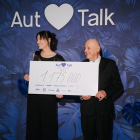 Kateřina Sokolová a Ján Sokol pro svůj Nadační fond AutTalk získali přes milion korun.