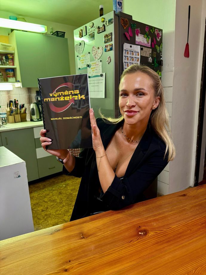 Influencerka Nela Slováková se začátkem roku 2026 představila ve Výměně manželek. 