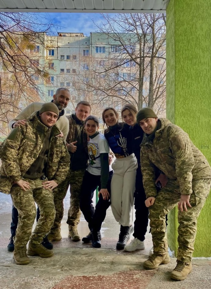 Sarah Haváčová jela pomáhat Ukrajincům. 