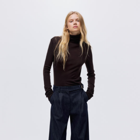 Džíny s širokými nohavicemi, H&M, 979 Kč