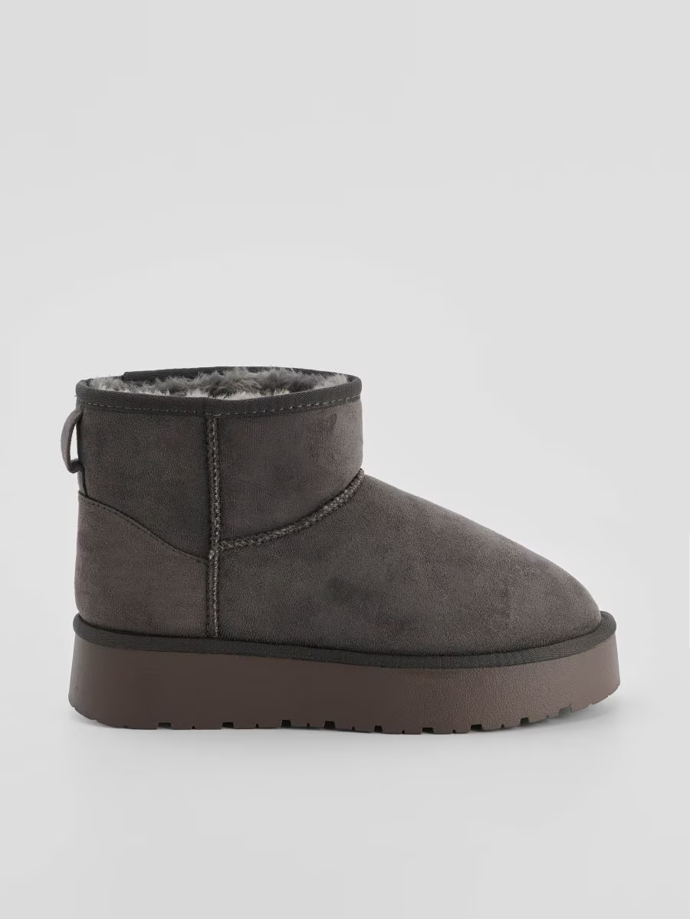 Válenky, House, 699 Kč