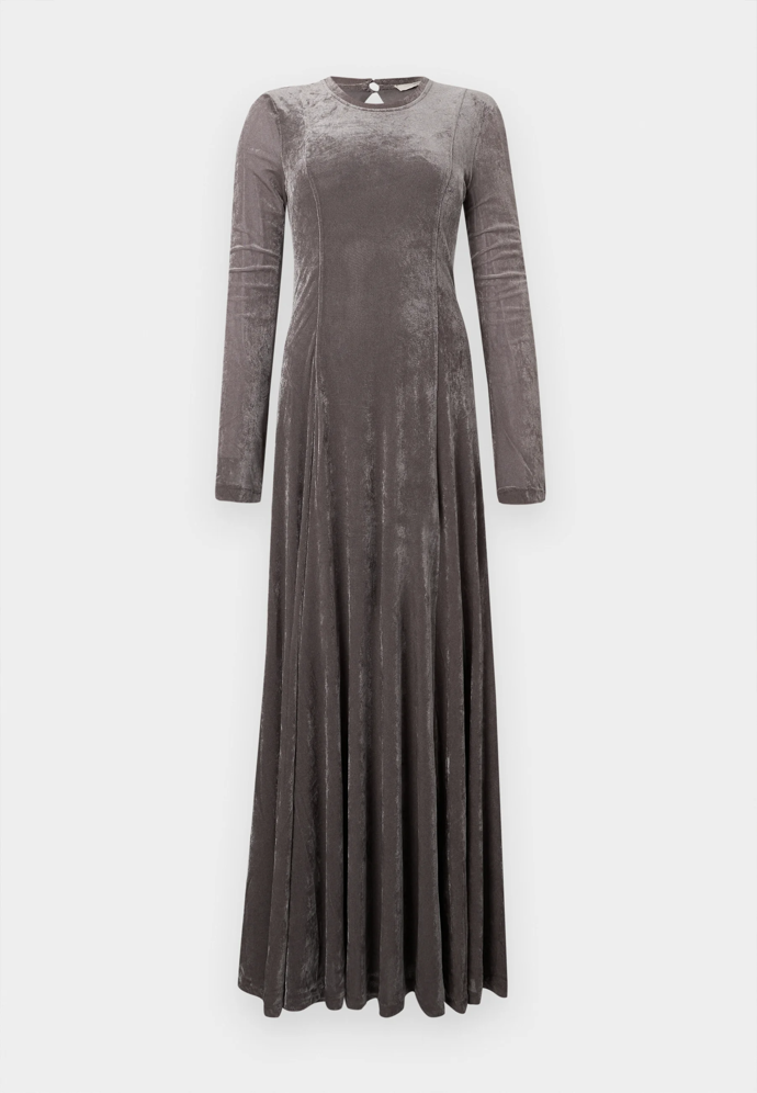 Společenské šaty, REMAIN, 6480 Kč