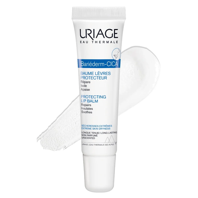 Ochranu i regeneraci vysušených a popraskaných rtů má v popisu tento balzám na rty od Uriage, který vyjde na 219 Kč.